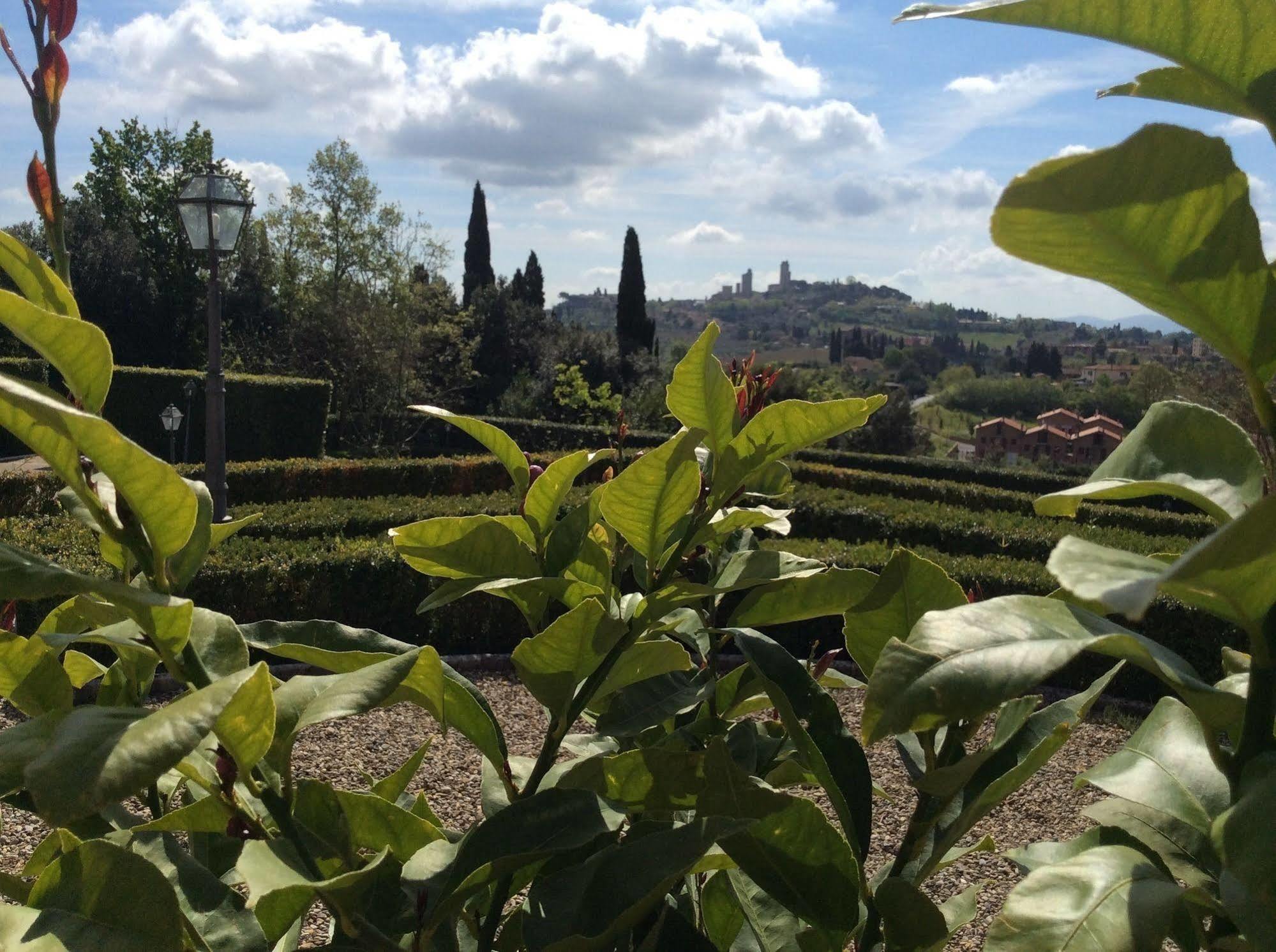 Hotel La Collegiata San Gimignano Kültér fotó